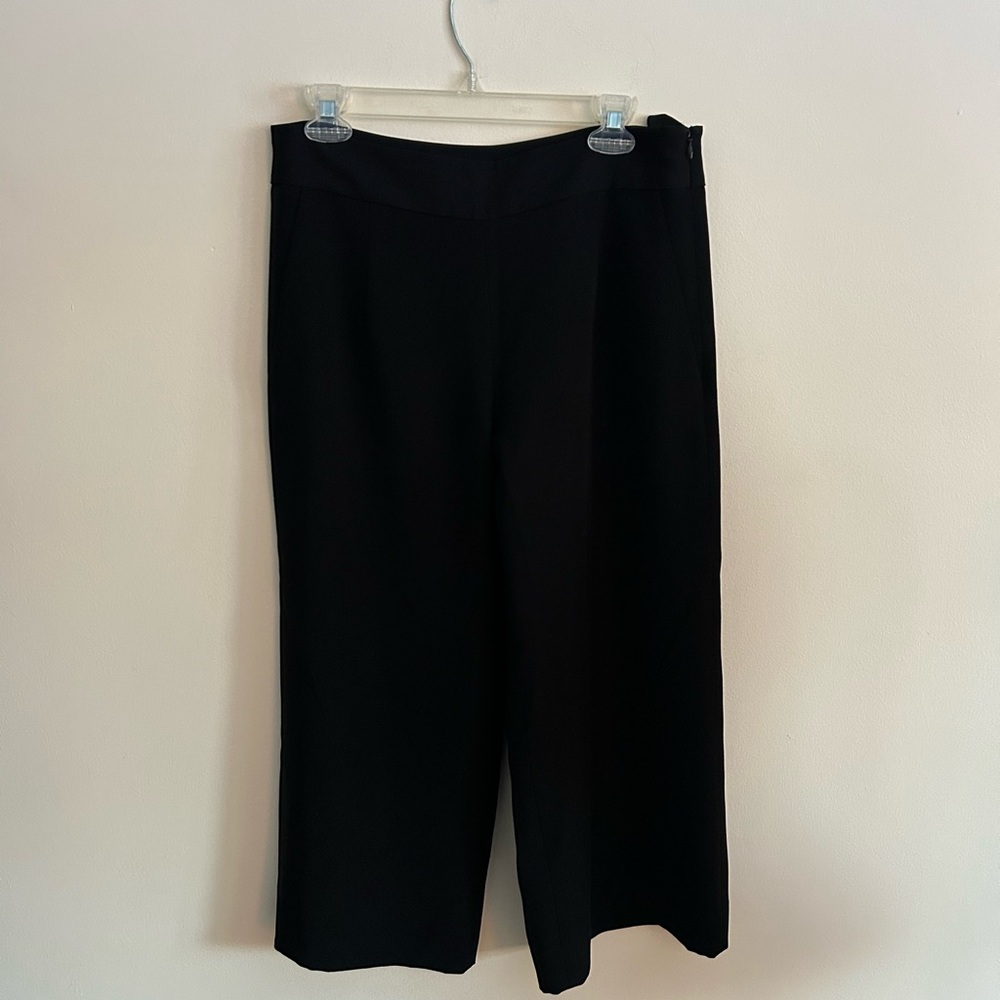 Lilla P Black Wide  cropped Leg Pants